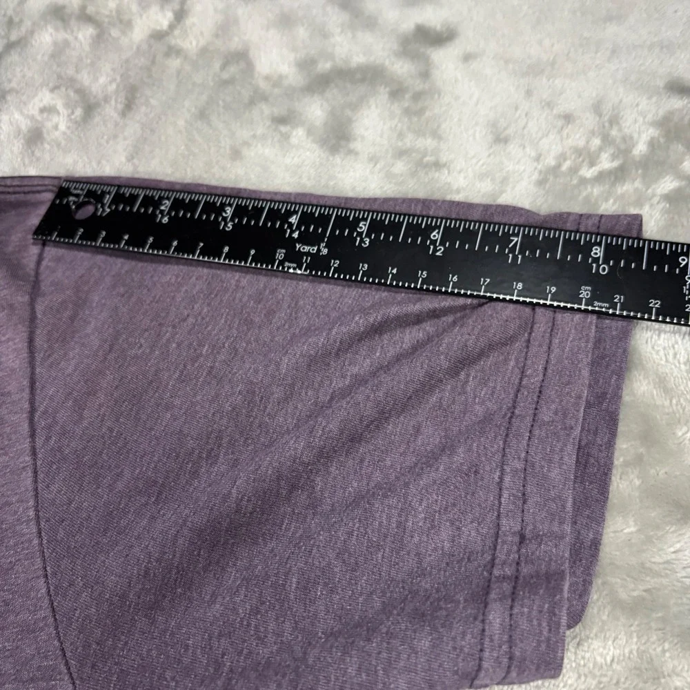 The North Face Mens Purple Graphic Mountain T-Shirt Classic Fit Medium Heathered